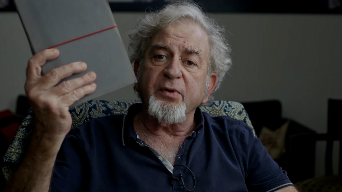 L’Israélien Avi Mograbi y présente son long documentaire intitulé “Les 54 premières années : un manuel abrégé pour l’occupation militaire” (Image : Taiwan International Documentary Festival / TIDF)