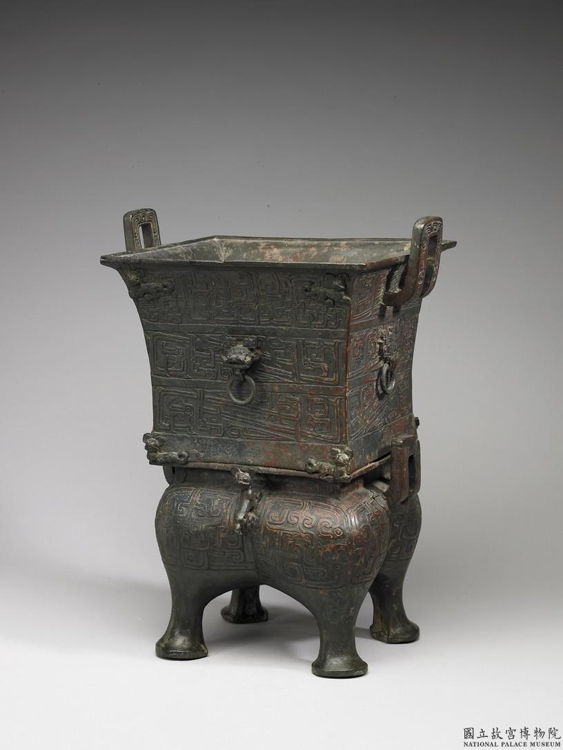 Glossaire sur les décors de bronze (suite)