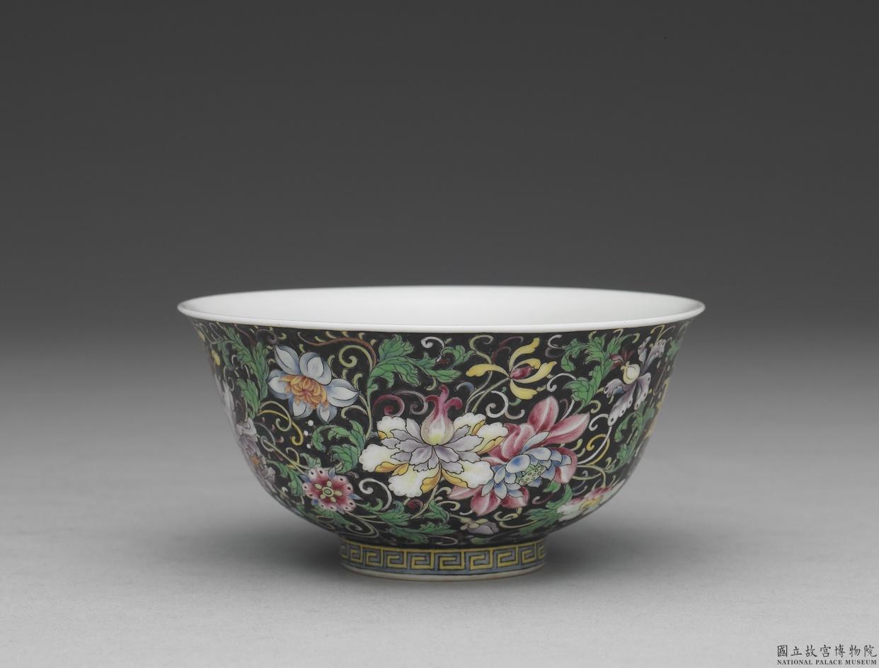 La porcelaine dans les collections du MNP