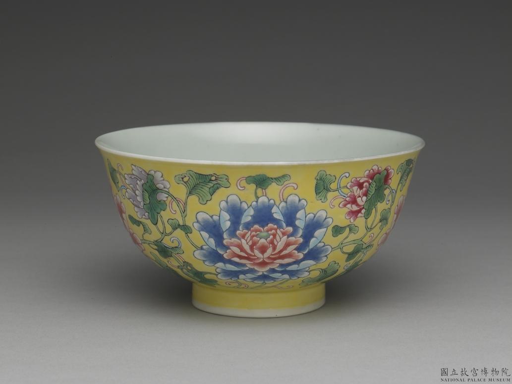La porcelaine dans les collections du MNP