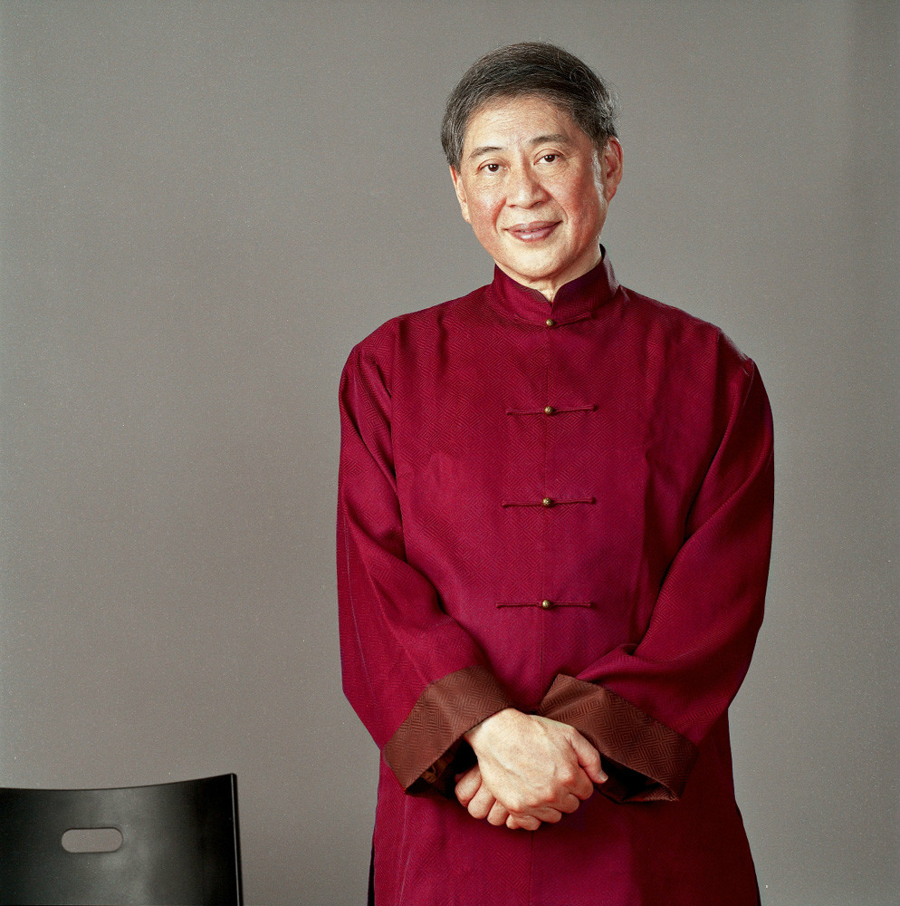 Portrait de l'écrivain Bai Xian-yong Portrait de l'écrivain Bai Xian-yong