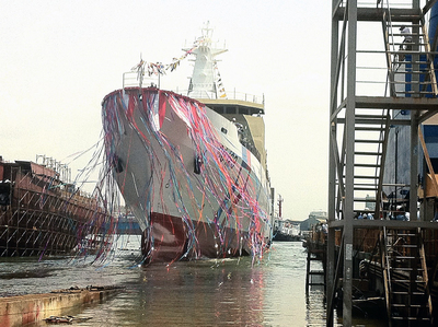 Les garde-côtes accueillent un nouveau vaisseau de grand tonnage