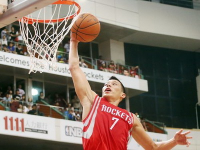Un Jeremy Lin des grands soirs sauve les Rockets dans le premier tour de playoffs de NBA