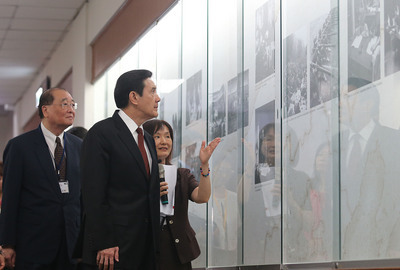 Les expositions organisées dans le cadre de la commémoration des 70 ans de la guerre sino-japonaise sont ouvertes