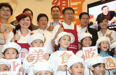 La gastronomie taiwanaise déployée sur la nappe d’un salon annuel