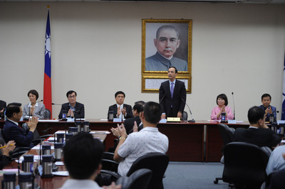 Le KMT convoque un congrès national extraordinaire pour évincer Hung Hisu-chu de la course à la présidentielle