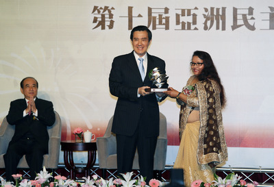 Les efforts de Sunita Danuwar reconnus par le gouvernement taiwanais