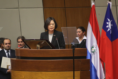 Tsai Ing-wen rencontre le président du Paraguay