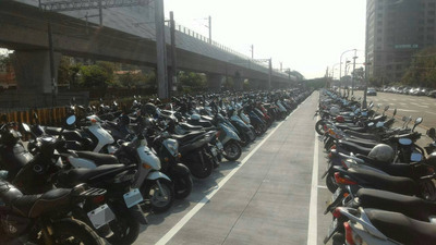 Taiwan veut bannir les scooters à deux temps d’ici à 2020