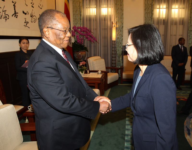 Taiwan souhaite renforcer ses coopérations avec le Swaziland