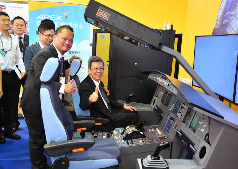 Trois jours de rencontres du secteur aérospatial et technologique de la défense à Taipei