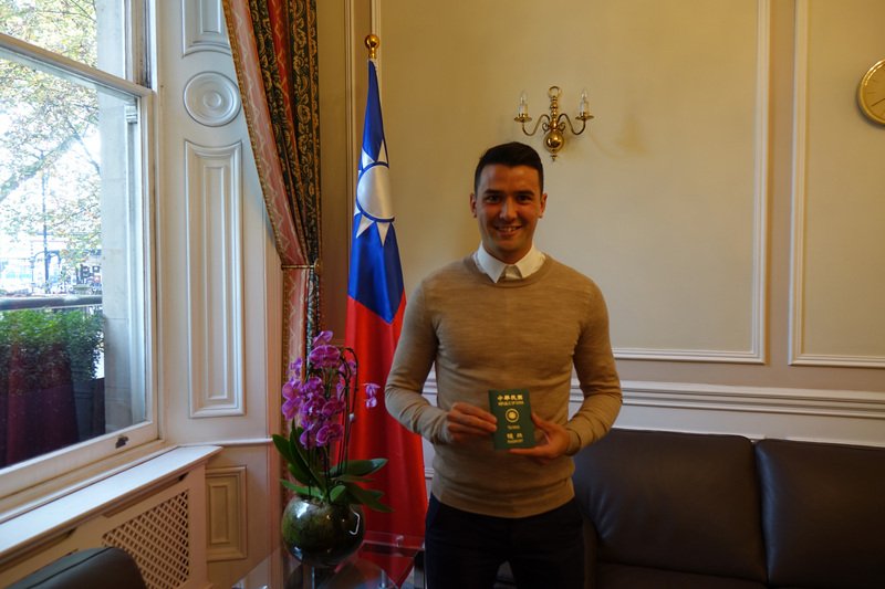 Le footballeur britanique Tim Chow bientôt en équipe nationale à Taïwan
