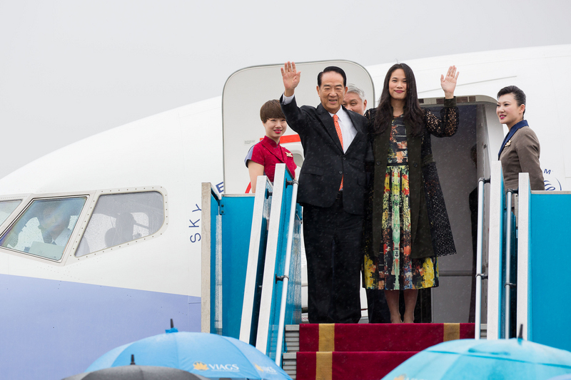 La délégation taïwanaise à l’APEC arrive à Da Nang au Vietnam