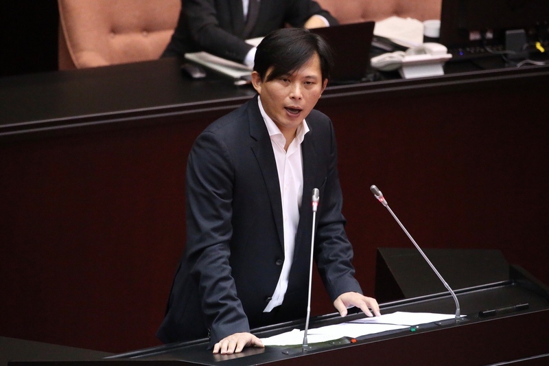 Le Parlement a adopté le budget d’entretien de la centrale n°4