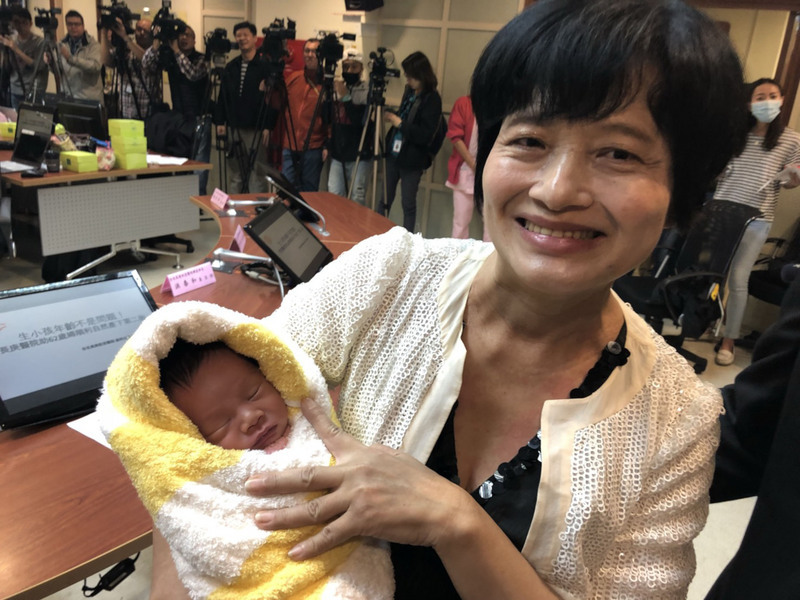 Une Taiwanaise donne naissance à l’âge de 62 ans