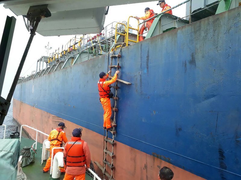 La garde côtière repousse le navire Billions 88 des eaux taiwanaises