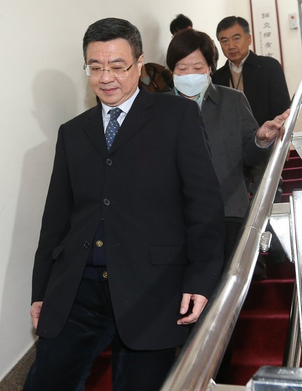 Les législateurs demandent des mesures pour permettre aux Taiwanais en Chine de revenir pour le Nouvel An
