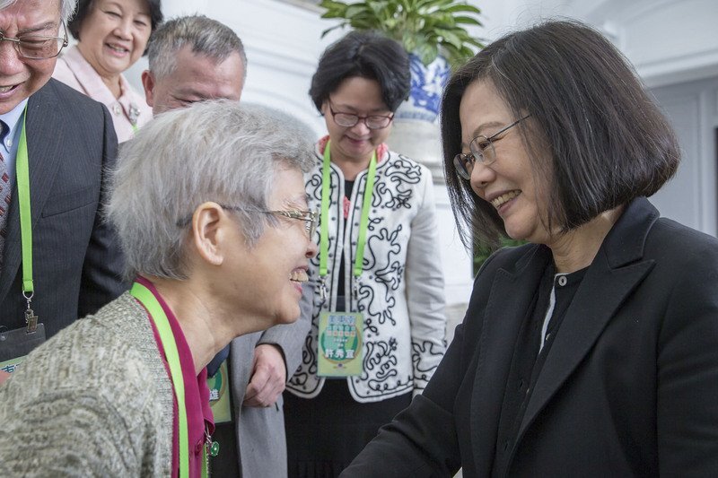 Selon la présidente, la signature du Taiwan Travel Act va raffermir la confiance de Taiwan