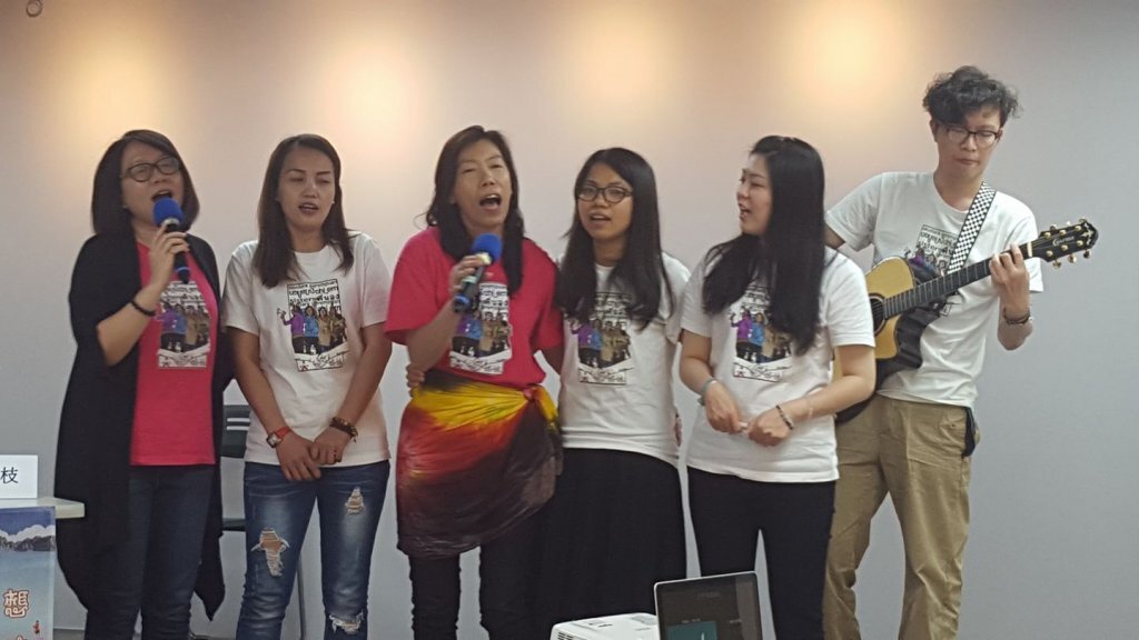 Des immigrés de Taïwan sortent un album musical relatant leur histoire