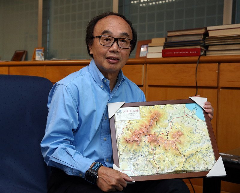 La chaîne de volcan Tatun dans le nord de Taiwan ne serait pas endormie