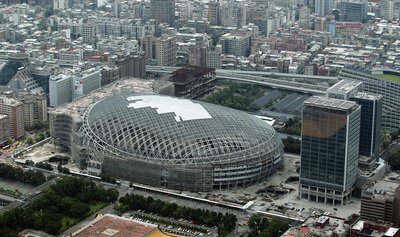 Après cinq années de suspension de travaux, le Taipei Dôme obtient de nouveau le permis de construire