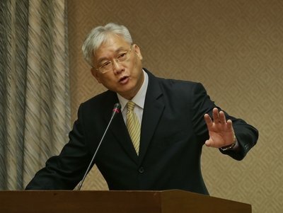 Le Parlement exige des excuses officielles du Président de la République pour ses propos concernant la menace militaire chinoise