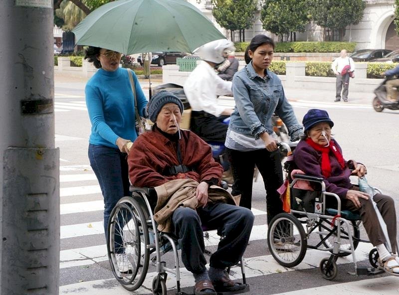 Les travailleurs étrangers pourront rester 14 ans à Taiwan