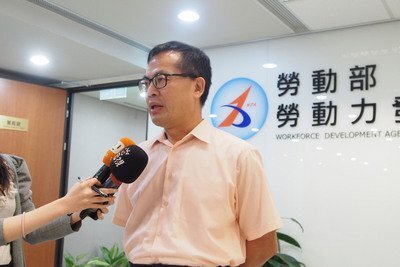 Levée des restrictions pour l’emploi des travailleurs d’origine vietnamienne