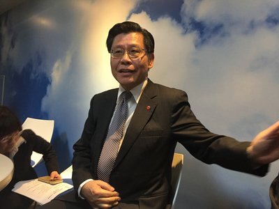 Liang Kuo-hsin arrive à Singapour pour prendre ses fonctions de représentant