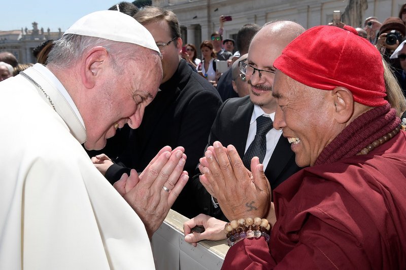Ling Jiou Mountain et le Vatican discutent de leur future coopération en Birmanie