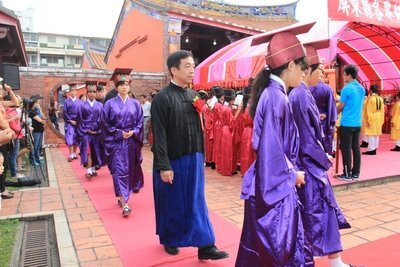Pingtung fête l'anniversaire de Confucius