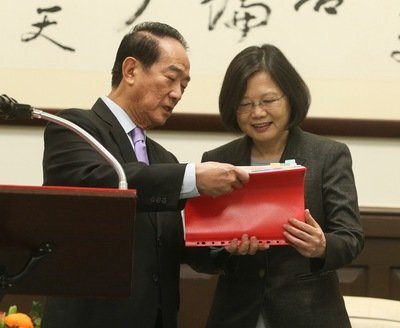 Tsai Ing-wen salue le succès de la délégation taiwanaise de retour de l’APEC