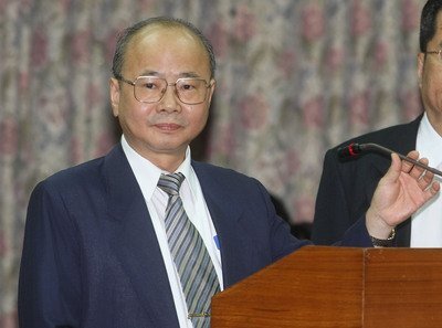 Un nouveau président pour le comité de supervision financière