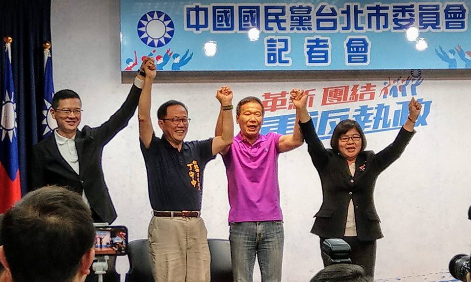 Ting Shou-chung plébiscité comme candidat du KMT à la mairie de Taipei