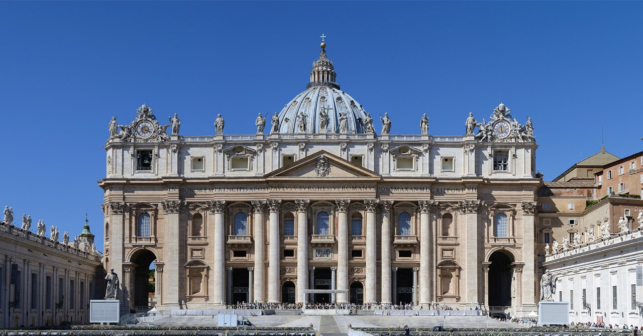 Saint-Pierre de Rome. Image Wikimedia commons