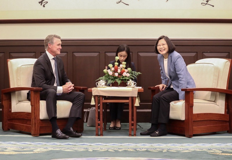 Appel à tous les amis pro-démocratie à soutenir continuellement Taiwan