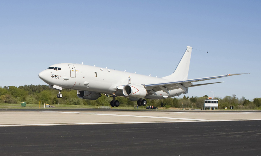 Un avion militaire américain survole le détroit de Taïwan
