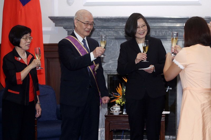 Chen Ding-shinn décorée pour sa contribution à la lutte contre l’hépatite