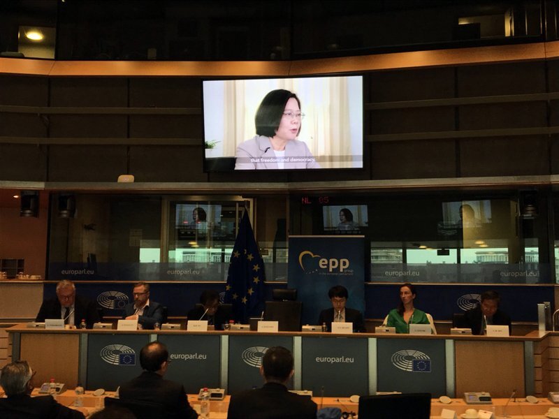 Un discours préenregistré de Tsai Ing-wen diffusé au Parlement européen