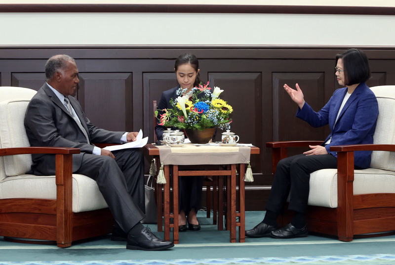Vance Amory en visite à Taiwan