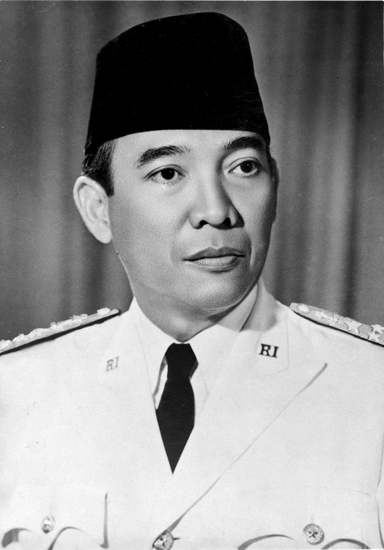 Le premier président indonésien Sukarno (image Wikimedia)