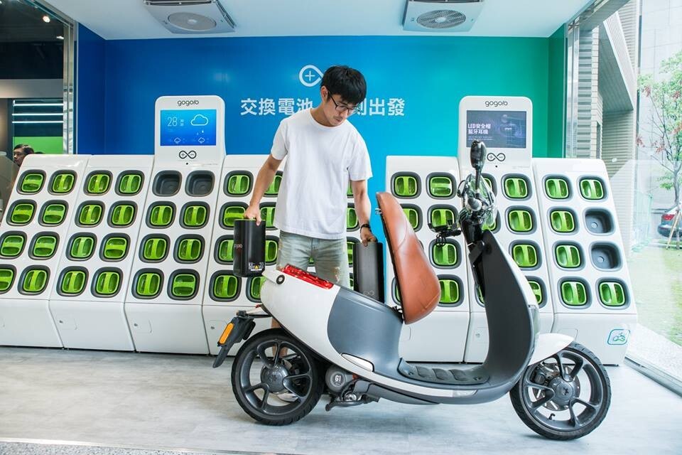 Dossier Gogoro : le futur des deux-roues électriques par Horace Luke partie 2