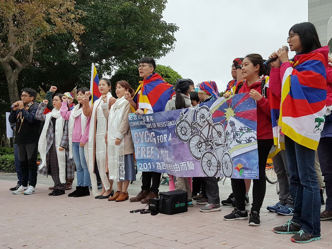 Course cycliste pour le Tibet