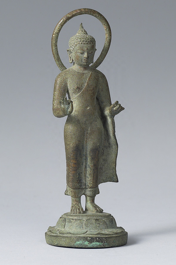 Statue de Bouddha en bronze doré (npm, antenne sud)