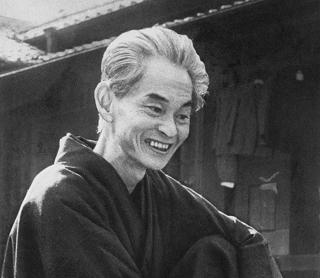 L'écrivain japonais Kawabata Yasunari en 1968 (image Wikimedia Commons)