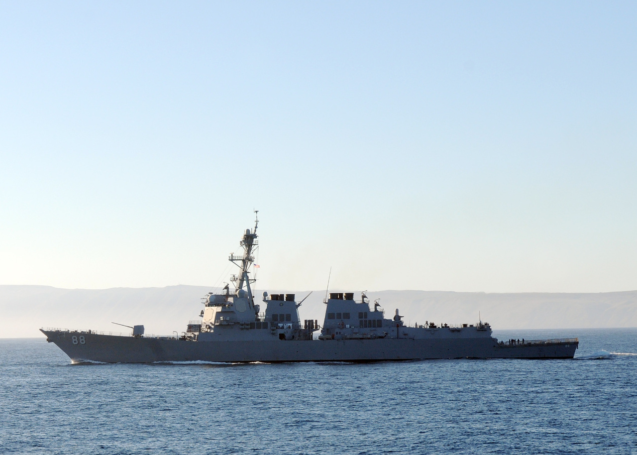 Deux nouveaux bâtiments de la marine américaine empruntent le détroit de Taiwan