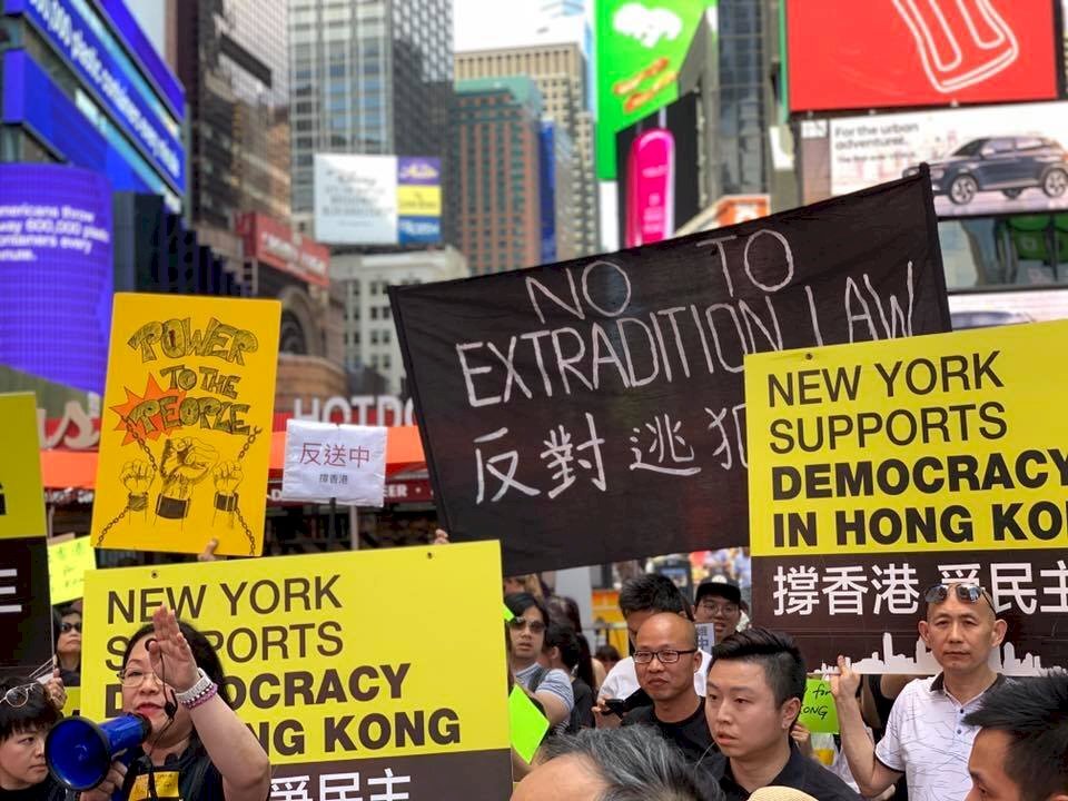 La jeunesse taiwanaise s’oppose à son tour au projet de loi d’extradition hongkongais