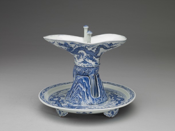 Porcelaines de la première moitié des Ming (suite)