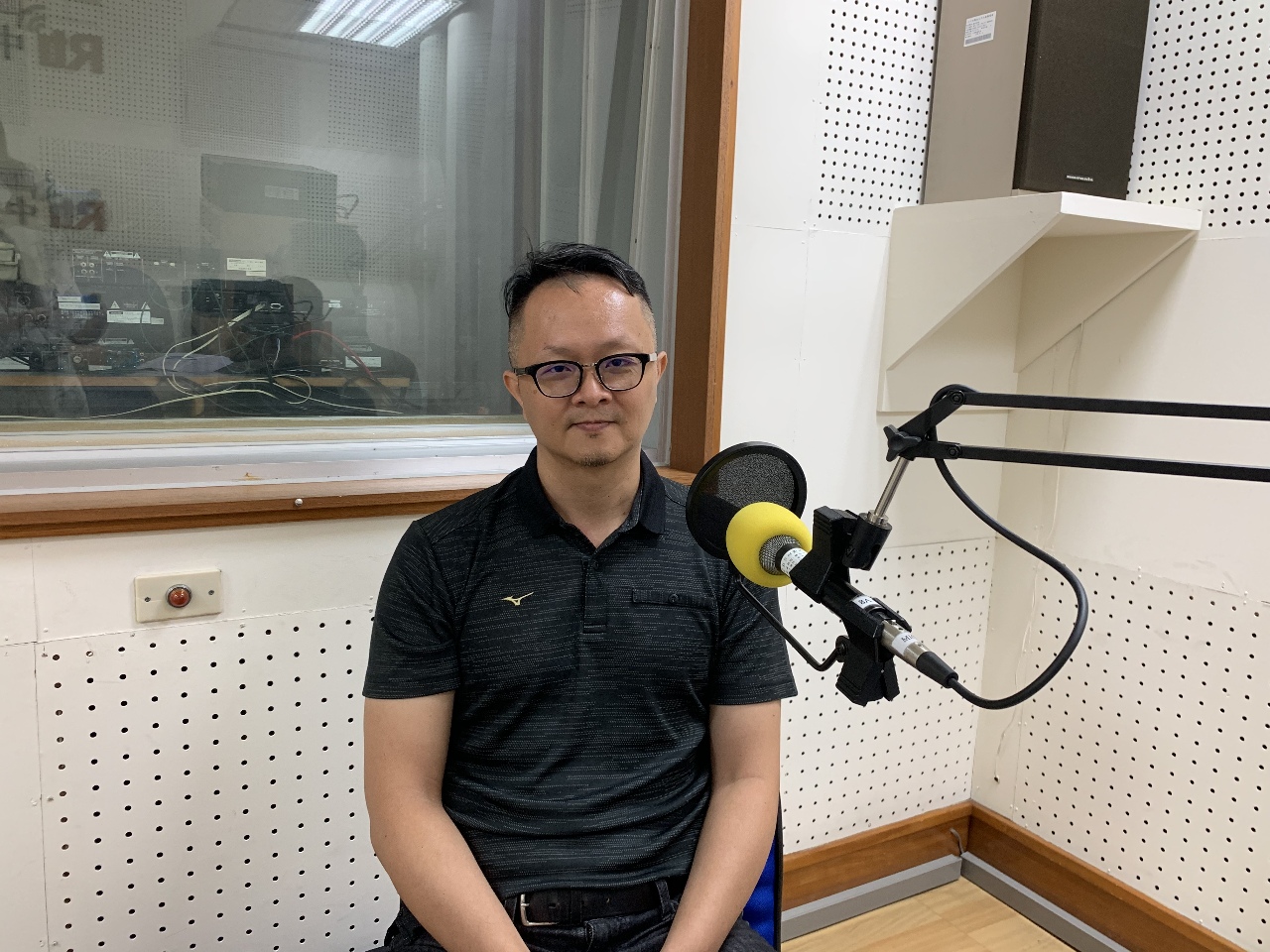 La politique d’enseignement des langues d’ASE en primaire à l’épreuve du réel - Entretien avec Huang Chun-jie