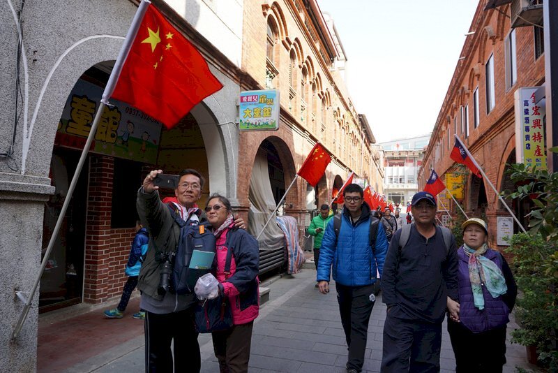 Pékin limite le flux de voyageurs chinois à Taiwan